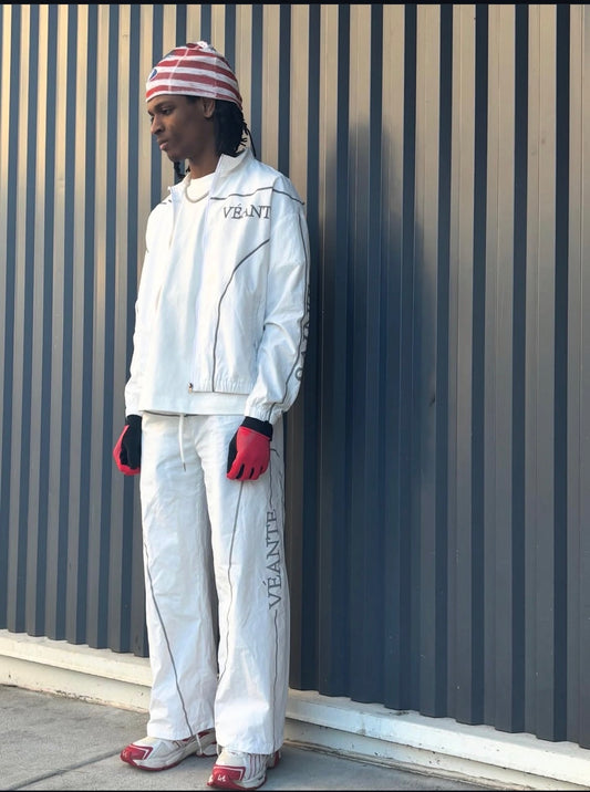 VNT 001 White Set